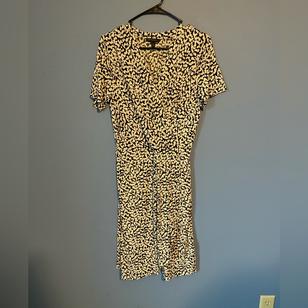 Banana Republic Wrap Dress - black and white
